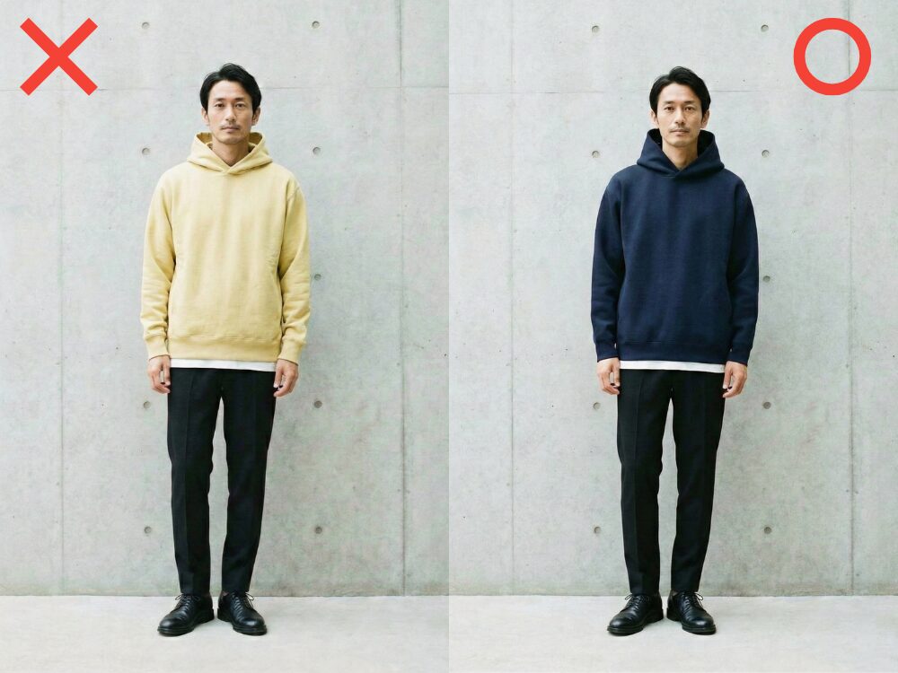 明るいトーンのパーカーとダークトーンのパーカーの着用画像の比較